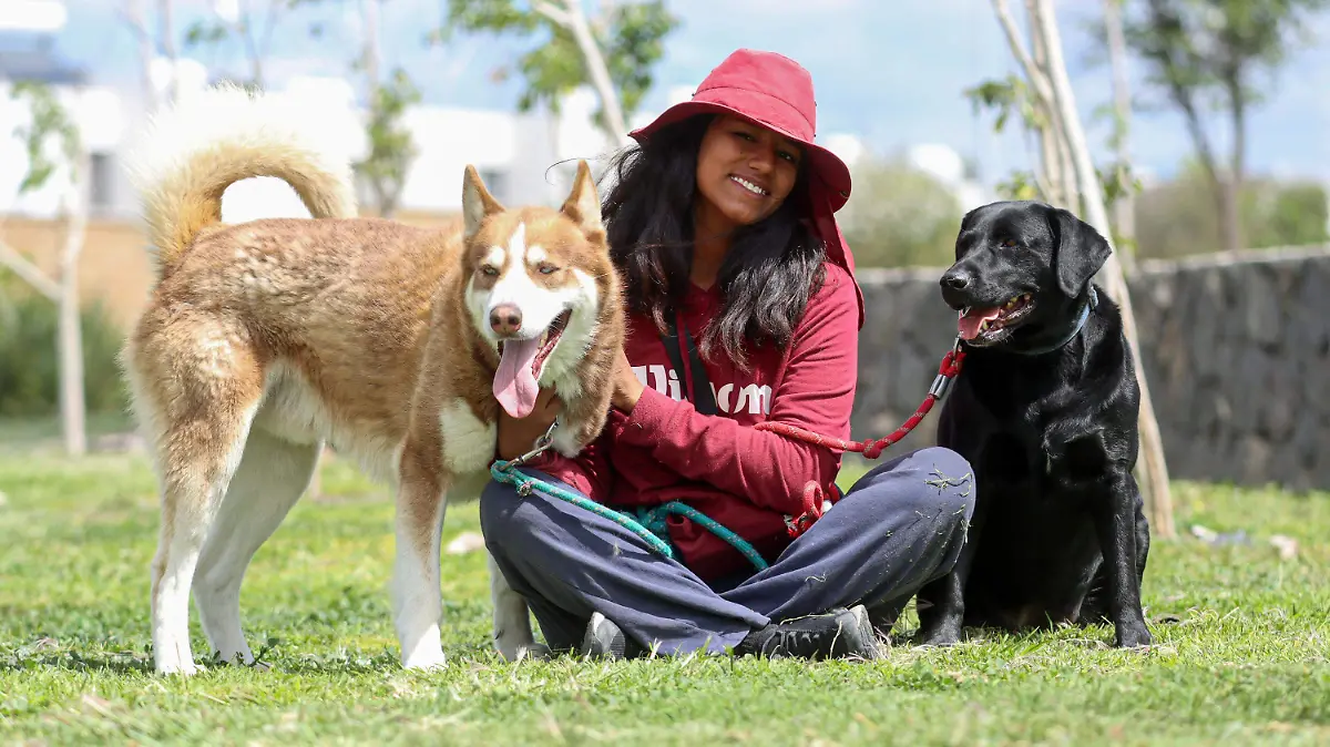 220929_LA MIRADA, PASEADORES DE PERROS_MM (42)